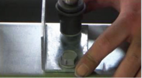 5.一本目を締め付ける